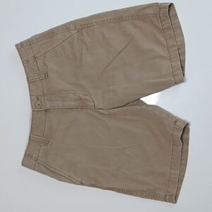 Old Navy Lived-in Straight Khaki Shorts, Size 28